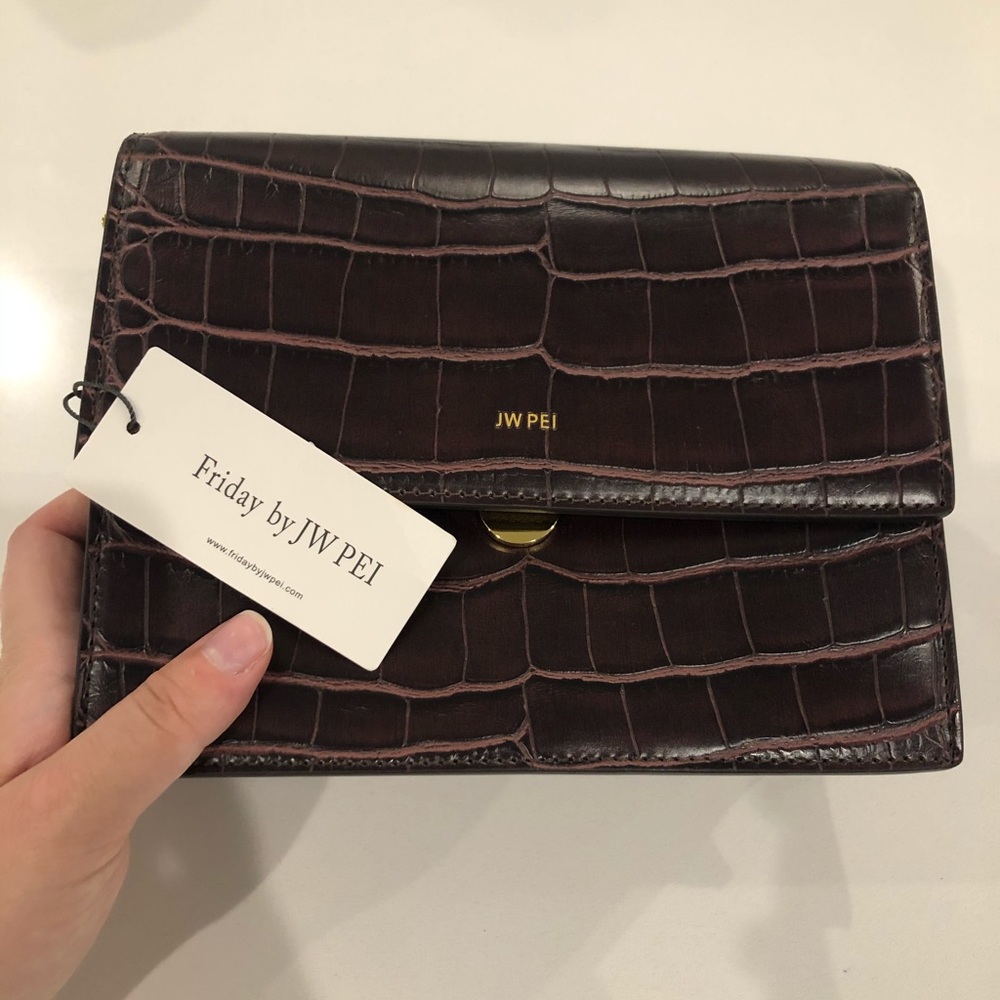 NEVER USED FRIDAY BY JWPEI CROCODILE BAG TAGS ON